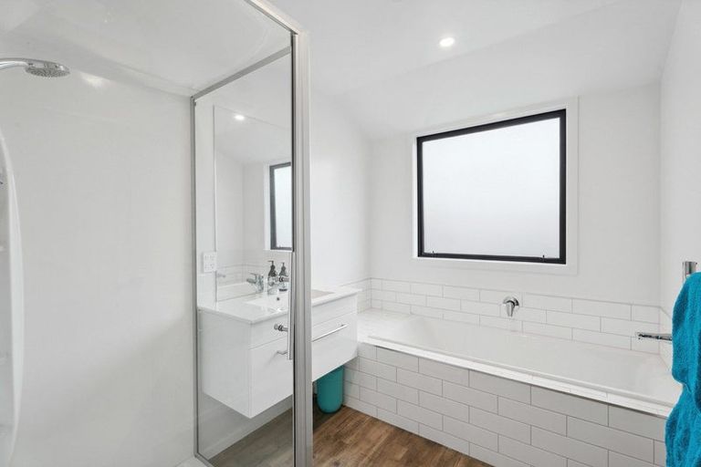 Photo of property in 13 Edna Lane, Lake Hawea, 9382