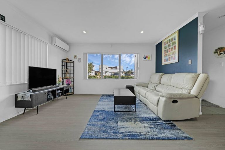 Photo of property in 3/46 Park Estate Road, Rosehill, Papakura, 2113