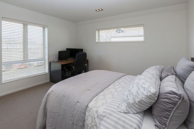 Photo of property in 11a Pavilion Crescent, Hillmorton, Christchurch, 8024