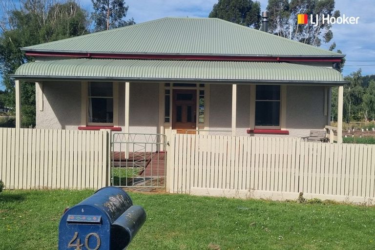 Photo of property in 40 Runbrake Street, Palmerston, 9430