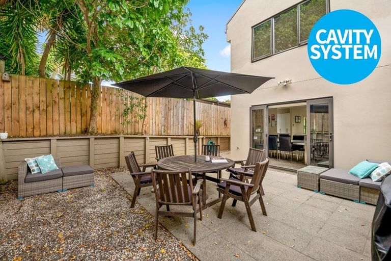 Photo of property in 9a Fifth Avenue, Mount Albert, Auckland, 1025