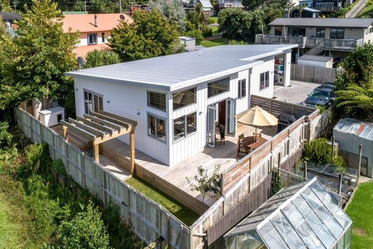 Photo of property in 63b Ocean Beach Road, Tairua, 3508