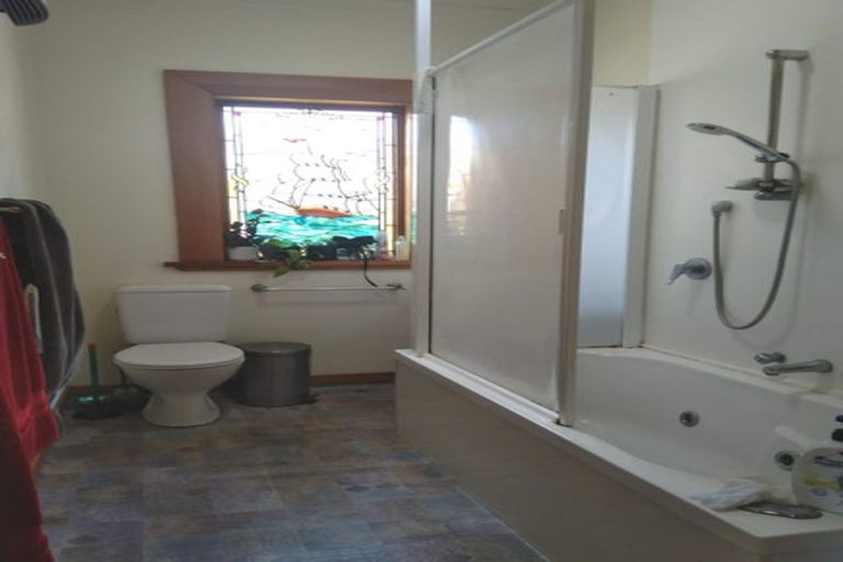 Photo of property in 57-57a Mckinley Crescent, Brooklyn, Wellington, 6021