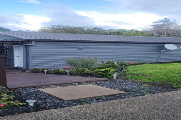 Photo of property in 14 Everard Avenue, Army Bay, Whangaparaoa, 0930