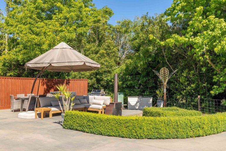 Photo of property in 55 Chinnerys Road, Woodend, 7610