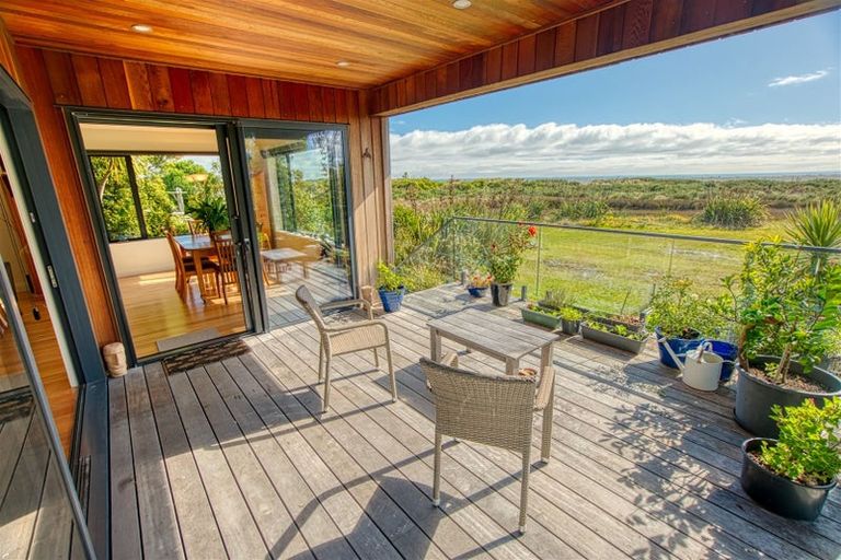 Photo of property in 90 The Strand, Okarito, Whataroa, 7886