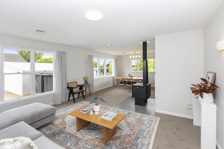 Photo of property in 30 Shannon Place, Belfast, Christchurch, 8051