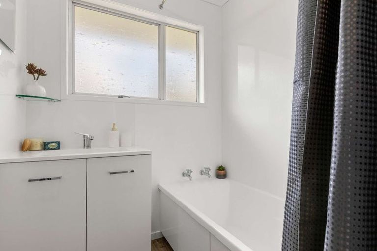 Photo of property in 35a Edmund Road, Mangakakahi, Rotorua, 3015