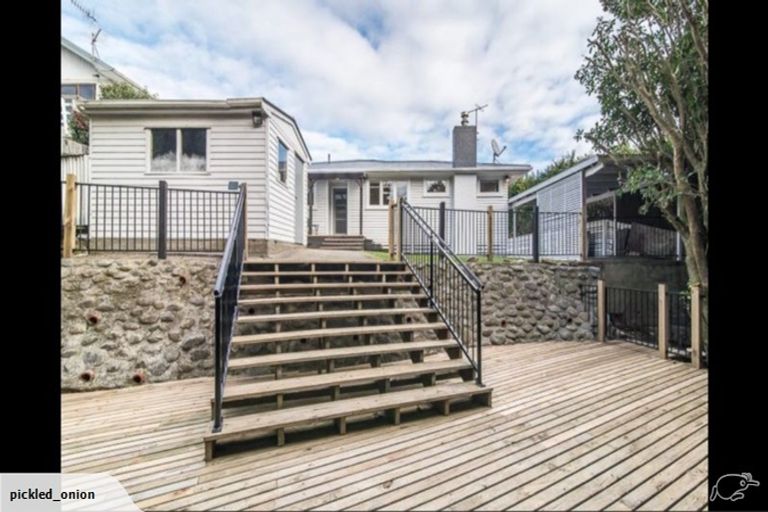 Photo of property in 6 Riwai Street, Paraparaumu, 5032