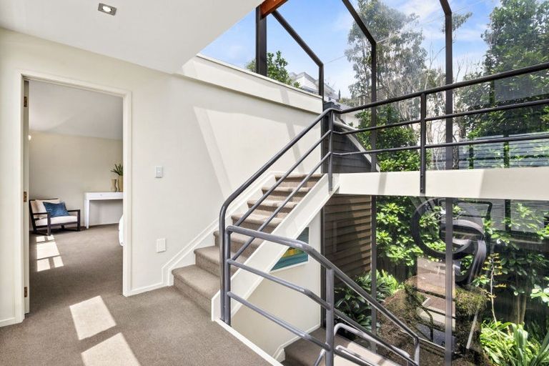 Photo of property in 60a Saint Georges Bay Road, Parnell, Auckland, 1052