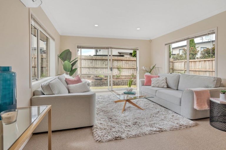 Photo of property in 24 Birchlands Road, Flat Bush, Auckland, 2019