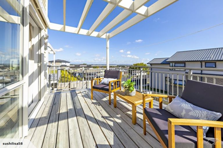 Photo of property in 58 Arrowsmith Drive, Flat Bush, Auckland, 2019