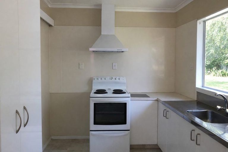 Photo of property in 48 Botanical Road, Takaro, Palmerston North, 4412