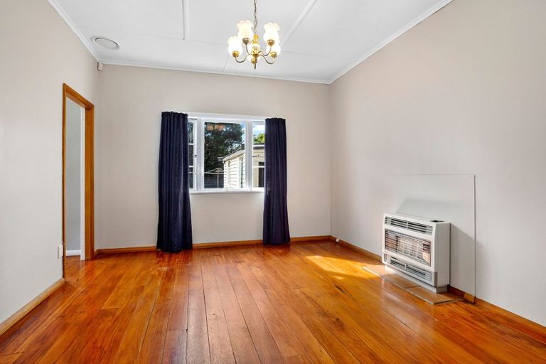 Photo of property in 7 Huia Street, Petone, Lower Hutt, 5012