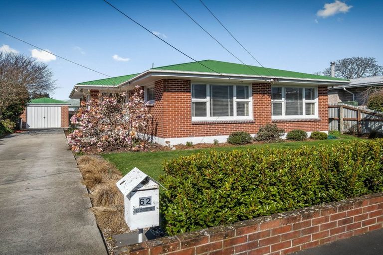 Photo of property in 62 Coopers Road, Dallington, Christchurch, 8061