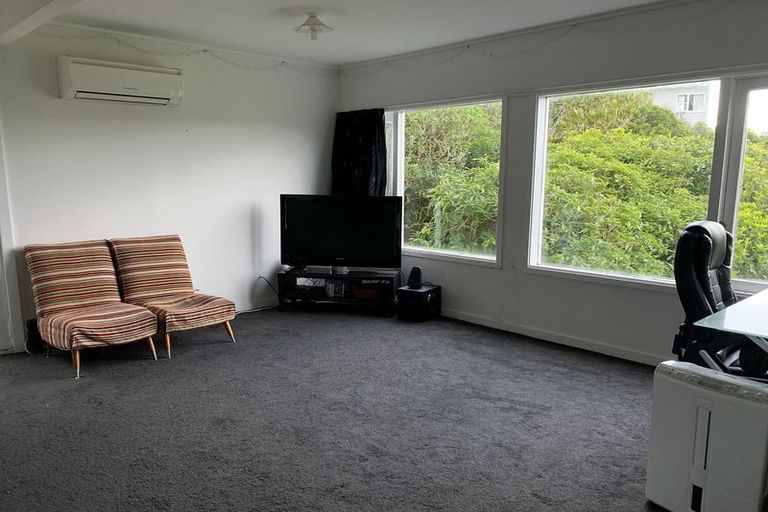 Photo of property in 11a Highbury Road, Highbury, Wellington, 6012