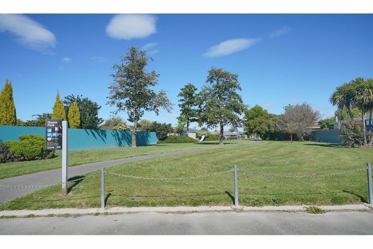 Photo of property in 1/31 Northfield Road, Casebrook, Christchurch, 8051