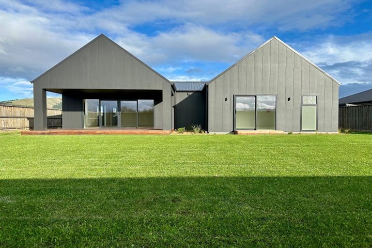 Photo of property in 10 Whareatea Road, Redwoodtown, 7201