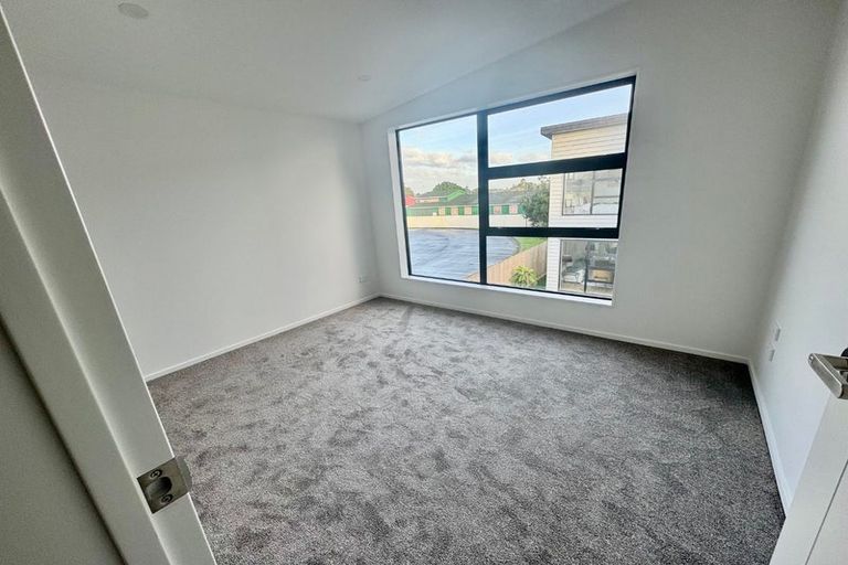 Photo of property in 7/15 Oakland Avenue, Papatoetoe, Auckland, 2025