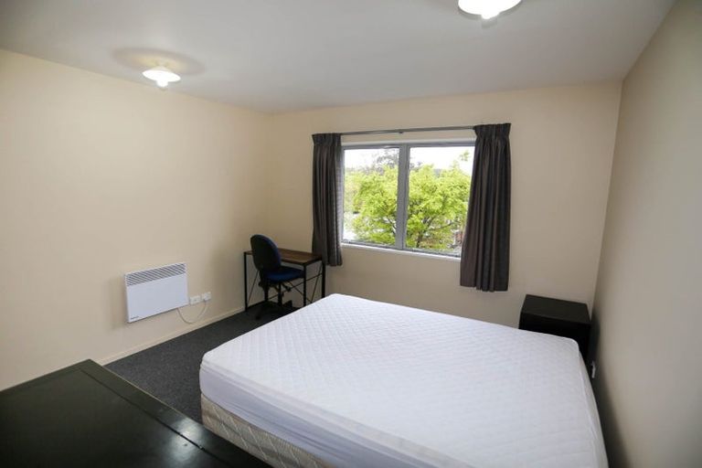 Photo of property in 53 Ilam Road, Upper Riccarton, Christchurch, 8041