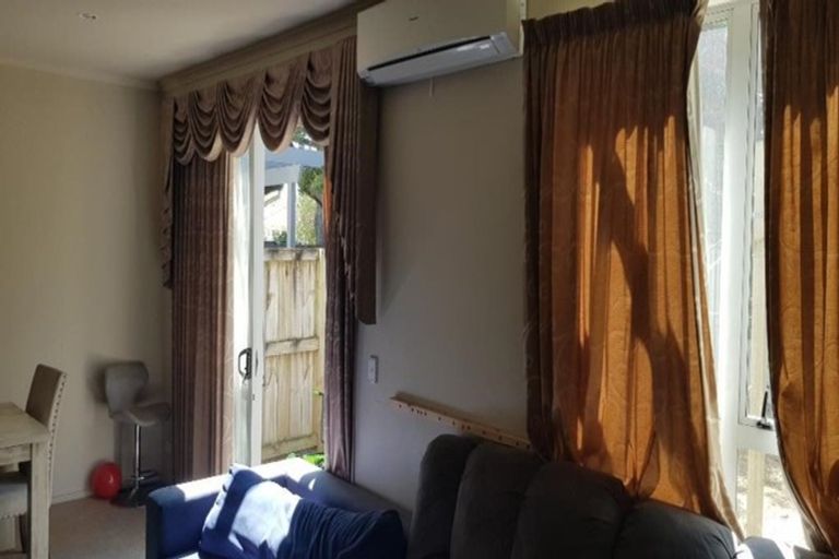 Photo of property in 4/17 Oakland Avenue, Papatoetoe, Auckland, 2025