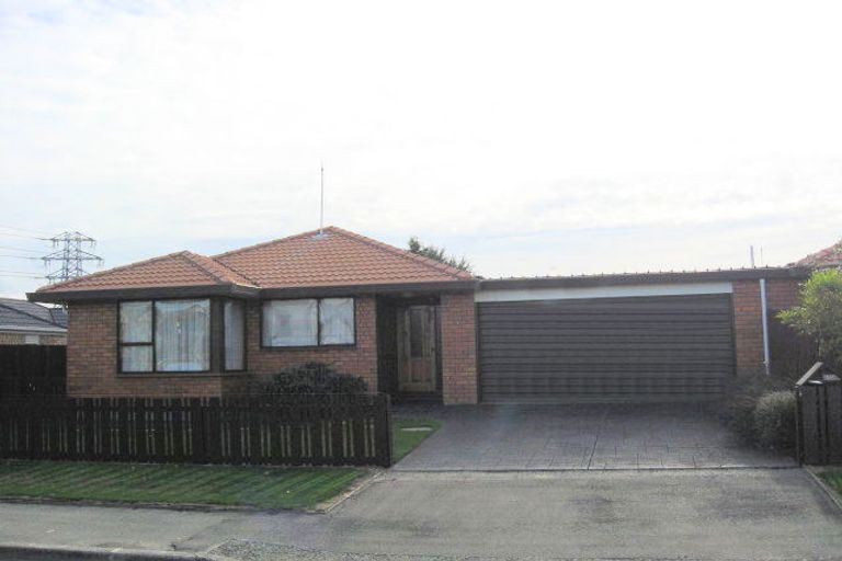 Photo of property in 1/23 Takaro Avenue, Sockburn, Christchurch, 8042