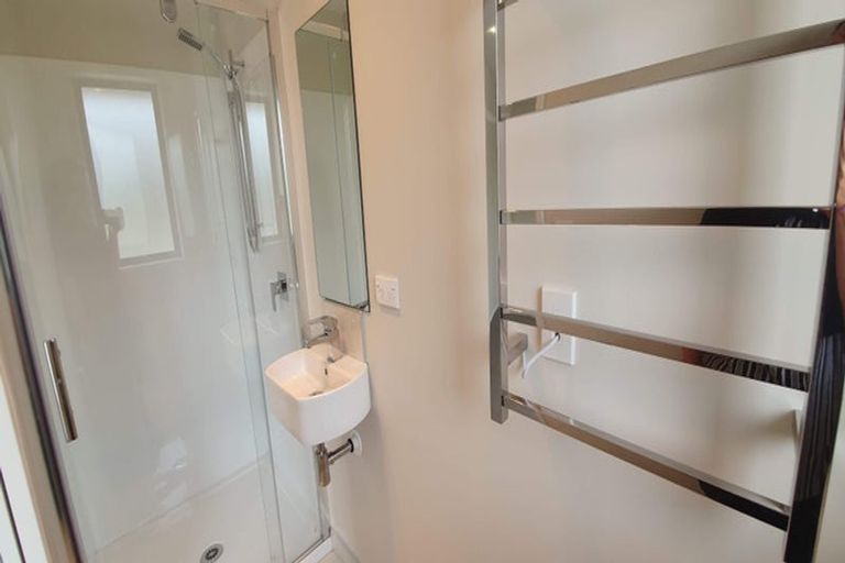 Photo of property in 2 Tika Street, Riccarton, Christchurch, 8041