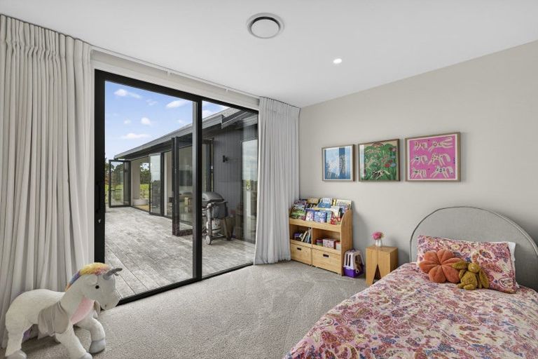 Photo of property in 589 Kent Road, Korito, New Plymouth, 4371