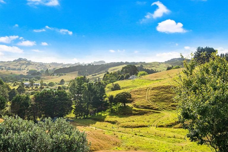 Photo of property in 87 Mititai Road, Waiotira, 0193