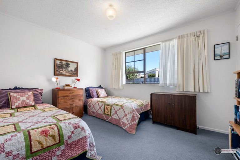 Photo of property in 42 Norton Park Avenue, Fairfield, Lower Hutt, 5011