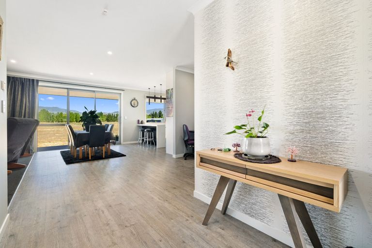 Photo of property in 390a Letts Gully Road, Letts Gully, Alexandra, 9393