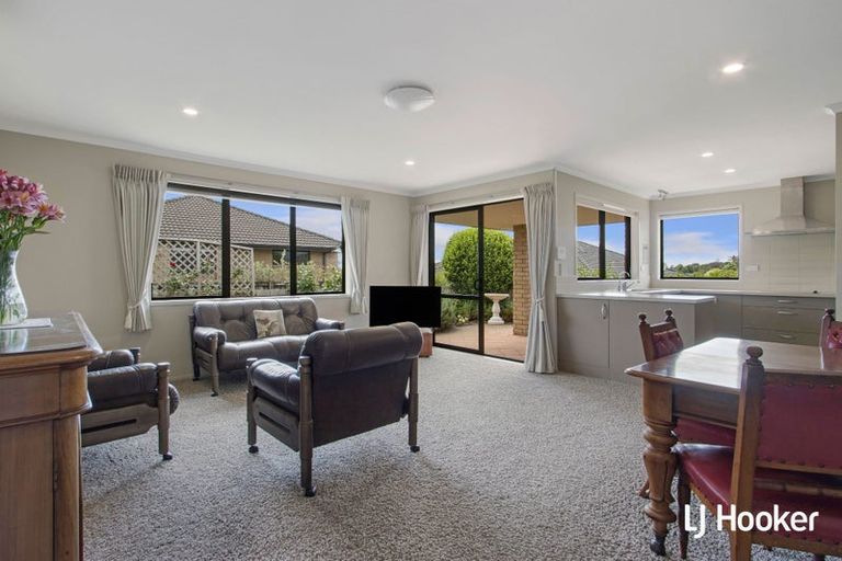 Photo of property in 33 Malta Crescent, Katikati, 3129