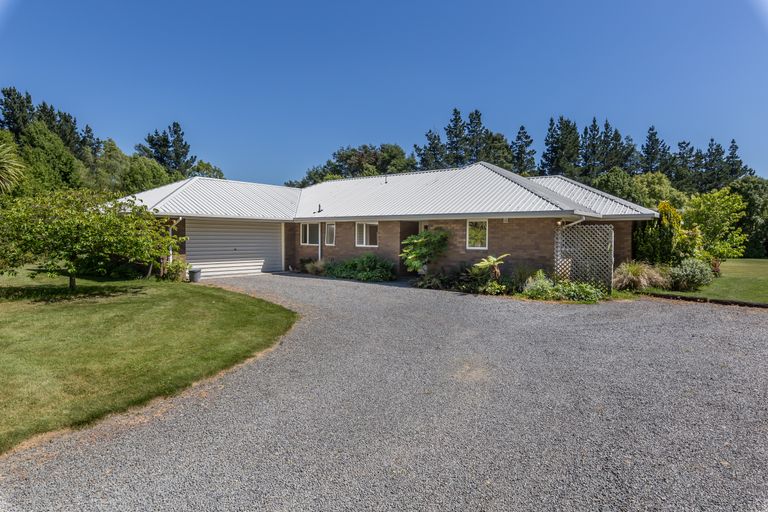 Photo of property in 27 Guys Road, Yaldhurst, Christchurch, 7676