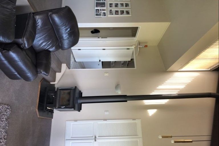 Photo of property in 14 Kaanapali Place, Wattle Downs, Auckland, 2103