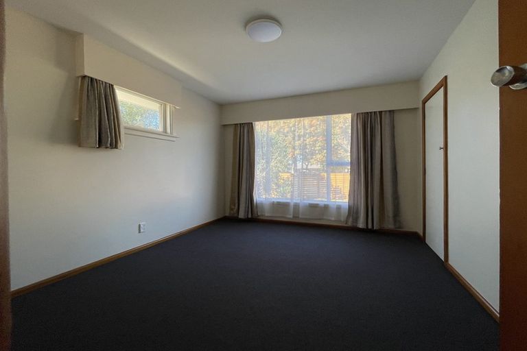 Photo of property in 31 Grahams Road, Ilam, Christchurch, 8041