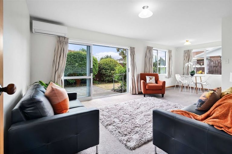 Photo of property in 1/12 Glenbyre Place, Bromley, Christchurch, 8062