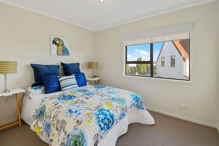 Photo of property in 81 St Annes Crescent, Wattle Downs, Auckland, 2103