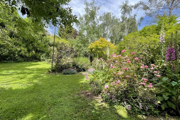 Photo of property in 669 Whitstone-five Forks Road, Five Forks, Oamaru, 9492