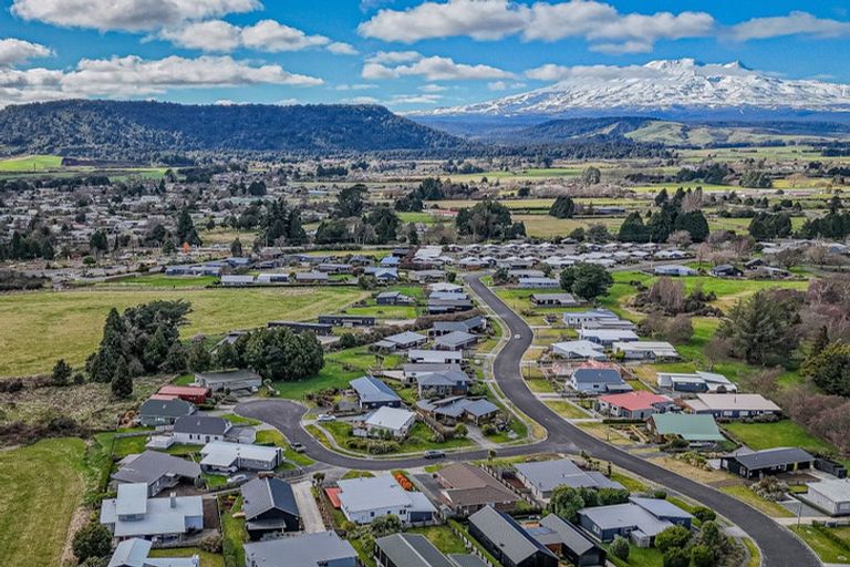 Photo of property in 7 Cordyline Place, Ohakune, 4625