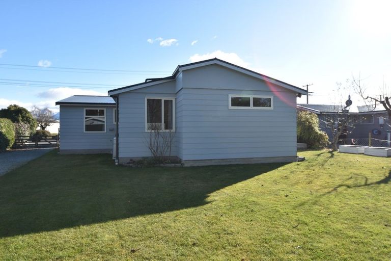 Photo of property in 45 Jollie Road, Twizel, 7901