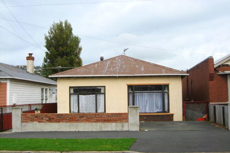 Photo of property in 37 Baker Street, Caversham, Dunedin, 9012