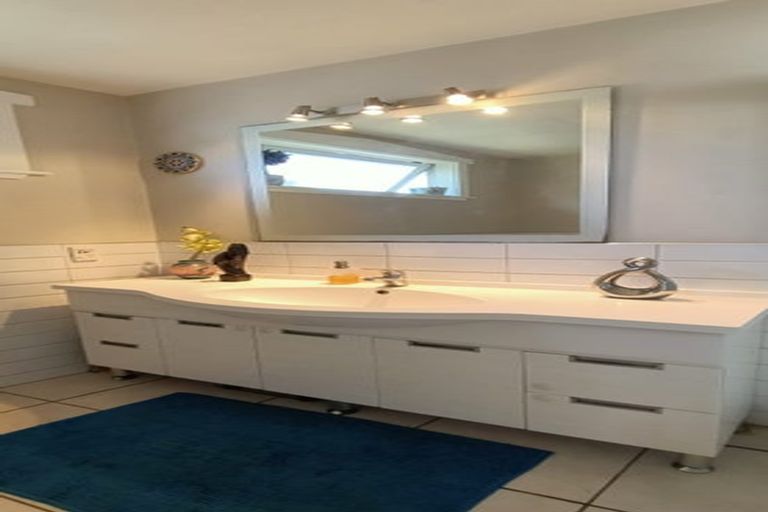 Photo of property in 47 Heretaunga Avenue, Onehunga, Auckland, 1061