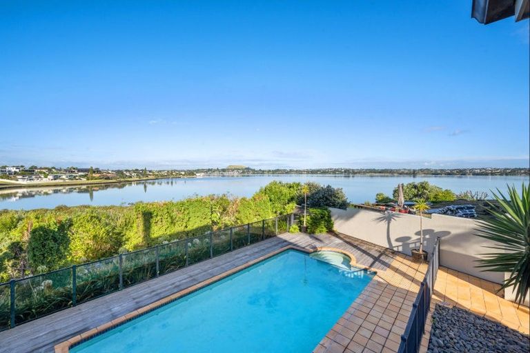 Photo of property in 38 Venus Place, Half Moon Bay, Auckland, 2012