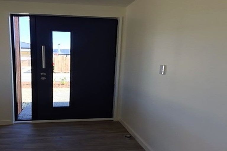 Photo of property in 27 Sharman Place, Wigram, Christchurch, 8042