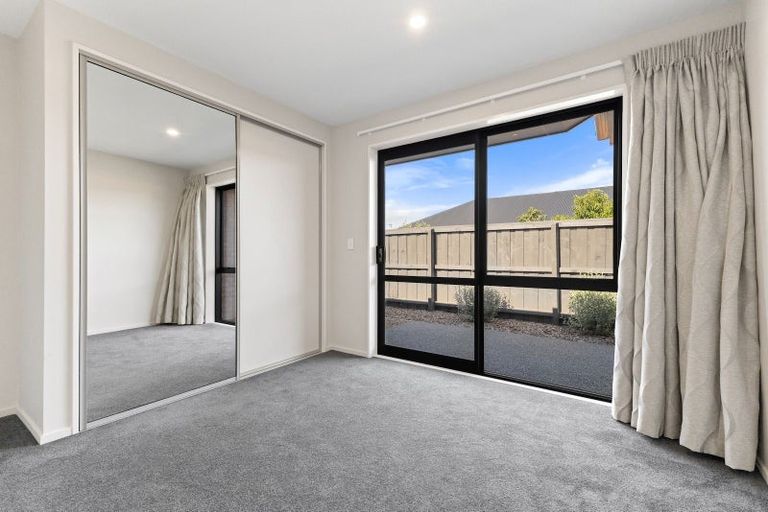 Photo of property in 130 Shillingford Boulevard, Rolleston, 7615