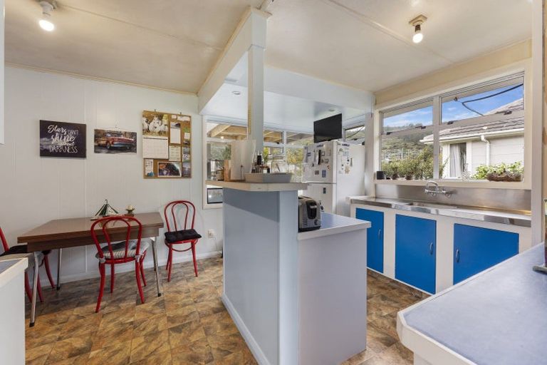 Photo of property in 108 Rata Street, Naenae, Lower Hutt, 5011