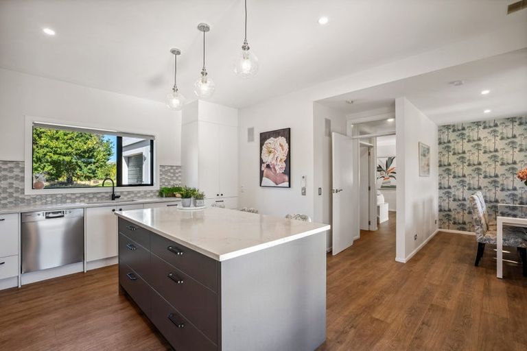 Photo of property in 32 Pisa Moorings Road, Mount Pisa, Cromwell, 9383