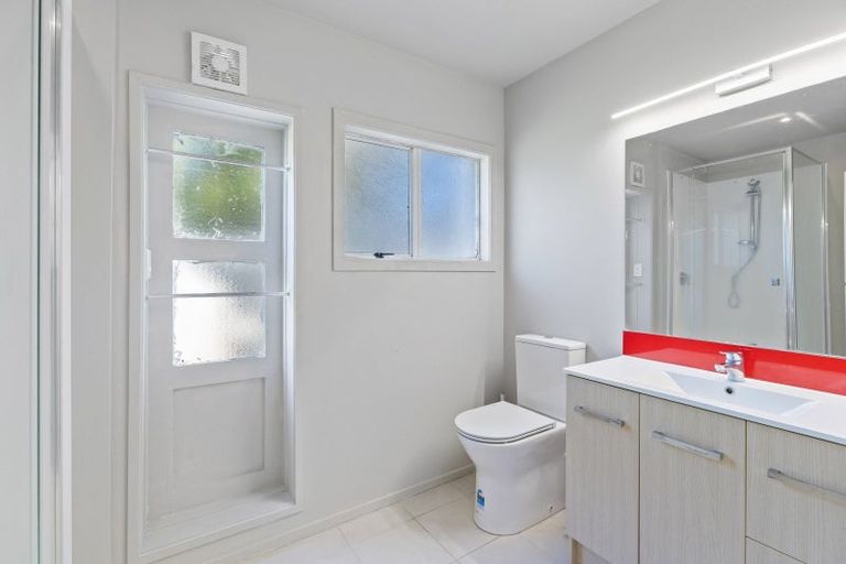 Photo of property in 9 Armstrong Grove, Hilltop, Taupo, 3330