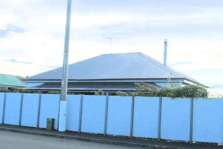 Photo of property in 19 Napier Terrace, Hospital Hill, Napier, 4110