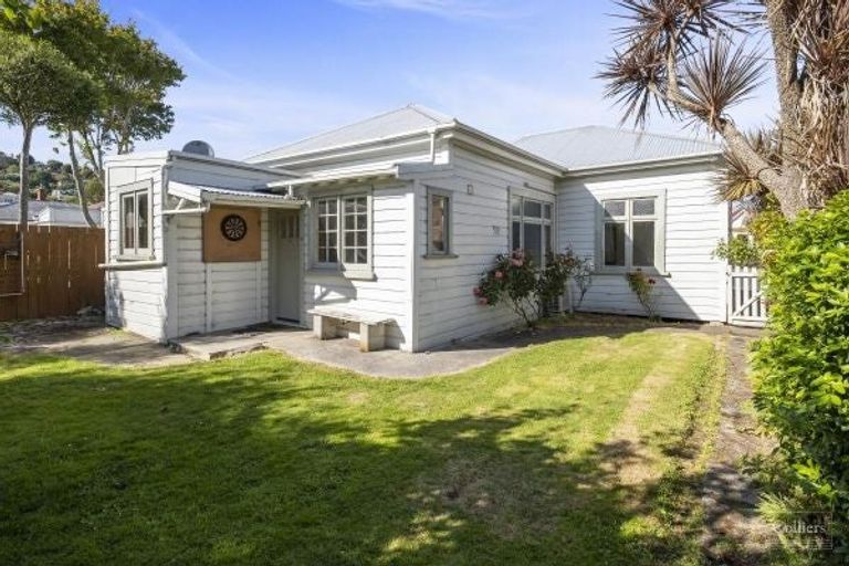 Photo of property in 22 Carr Street, North East Valley, Dunedin, 9010